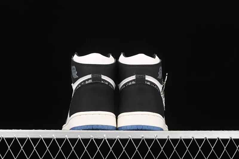 All categories Air Jordan Jordan series basketball shoes Air Jordan 1 High Z version Dr x Air Jordan 1 High AJ1 Joe 1 Dior joint black and white high top CN8607-001